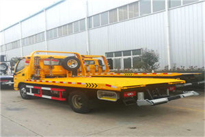 夏邑附近拖车救援搭电